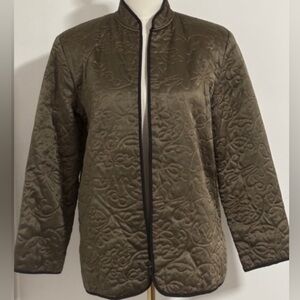 Women's 100% Silk Jacket Size M Olive Green Quilted with Gold Thread.  Lined.